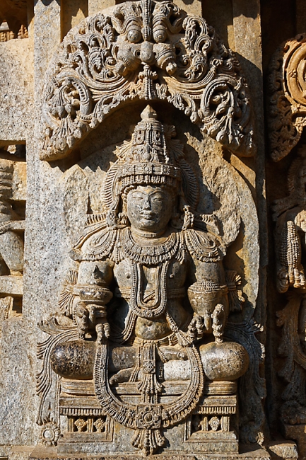 Somnathpur-Temple de Keshava-037